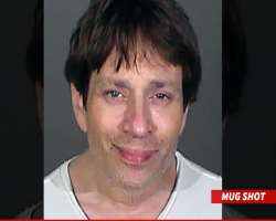 He was arrested under DUI in the year 2014 as he became addicted to pain killers after his fourth surgery to correct his neck injury and was driving a